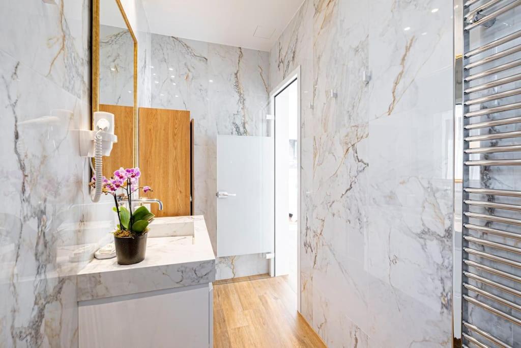 Art-W Executive Apartments Athena Bagian luar foto