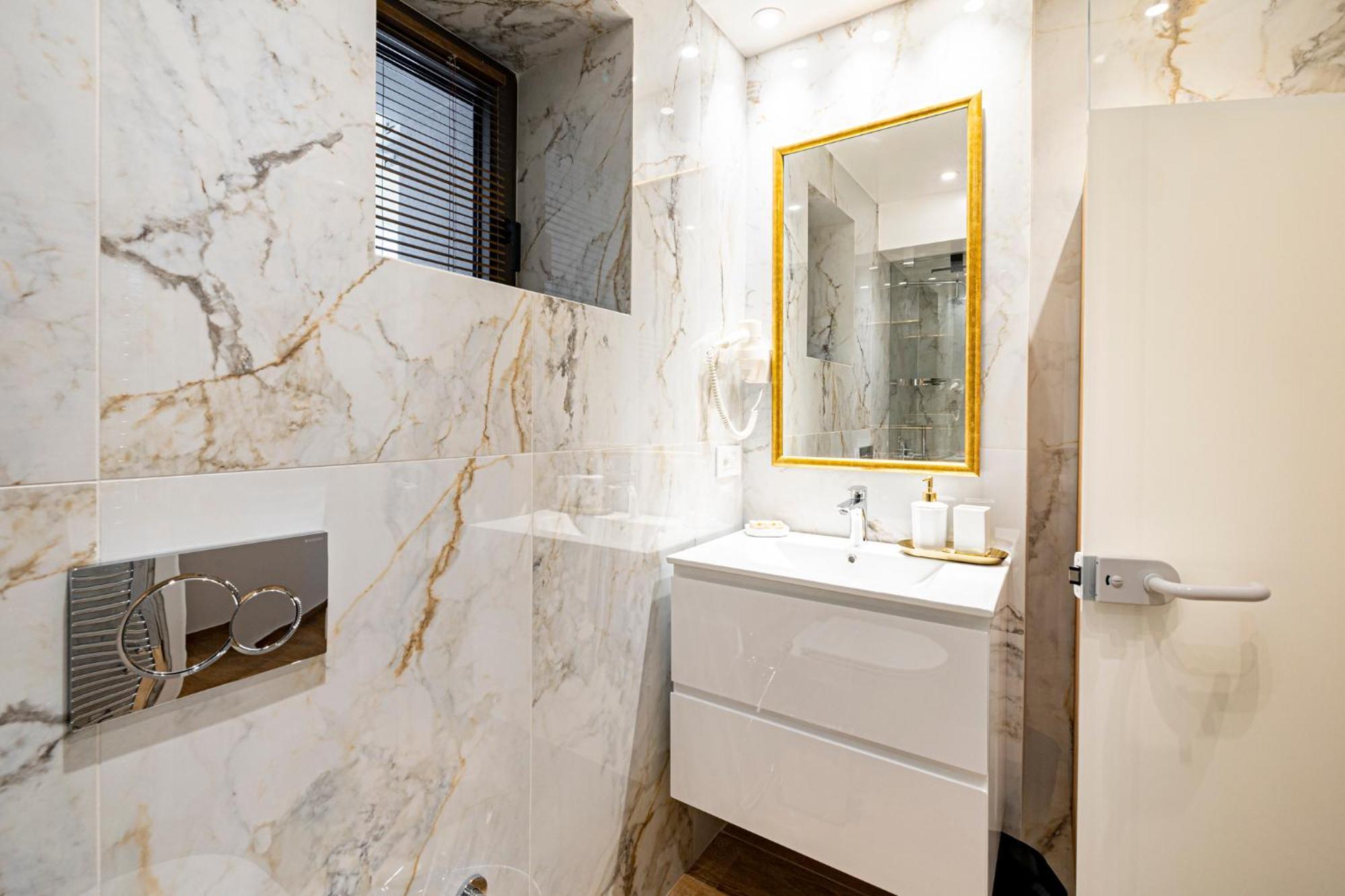 Art-W Executive Apartments Athena Bagian luar foto